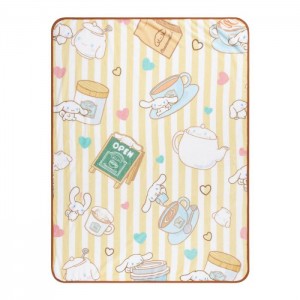 Hello Kitty Cinnamoroll Café Throw Blanket Yellow | USA_HK47767