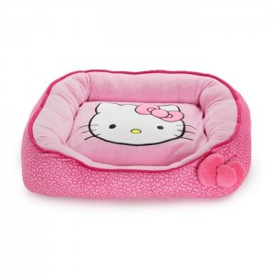 Hello Kitty Hello Kitty Pink Pet Bolster Bed (Small) Pink | USA_HK81333