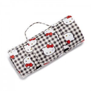 Hello Kitty Hello Kitty x Baggu 50th Anniversary Puffy Picnic Blanket (Black Gingham) Black | USA_HK93300