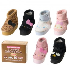 Hello Kitty Sanrio Characters Bag Charm Blind Box (Winter Boots Series 1) Multicolor | USA_HK61578